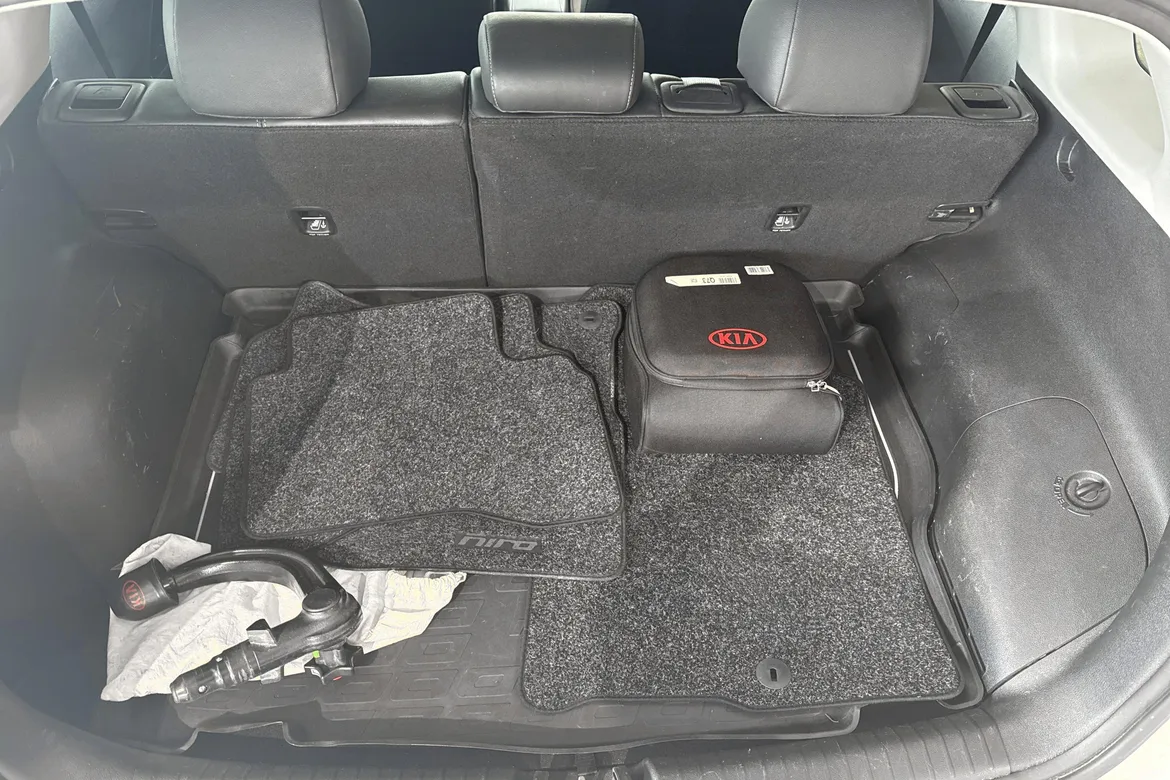 picture of a car