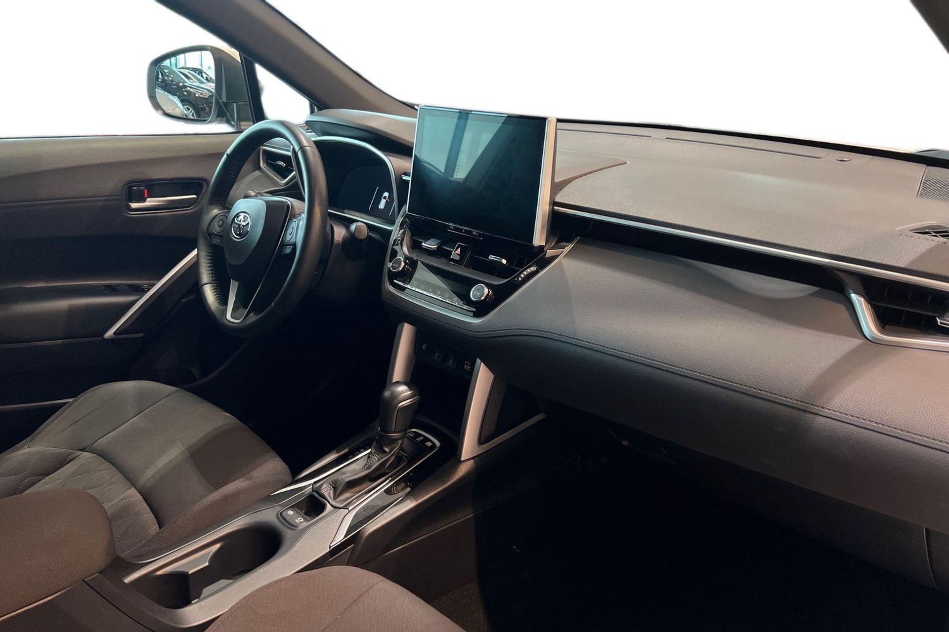 Toyota Corolla Cross Hybrid Style AWD-i 2023, kuva 7/10
