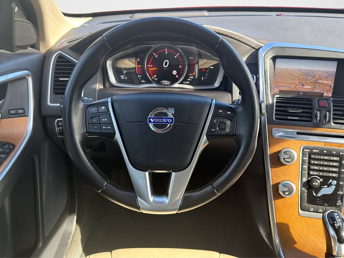Volvo XC60, bild 10 av 17