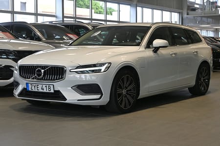 Volvo V60 Recharge T6 AWD Inscription Exp Läder Navigation Drag