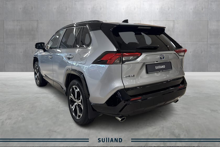 Bilde 3 av Toyota RAV4 Plug-in Hybrid Executive Bitone / Komplett historikk / Ny service