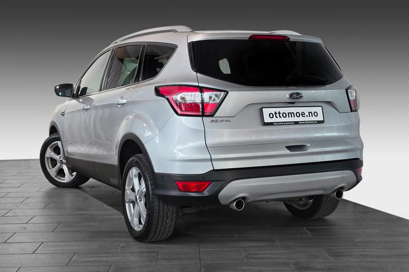 Bilde 3 av Ford Kuga Titan AWD Aut | H.feste | Kamera | P. varmer | SYNC 3