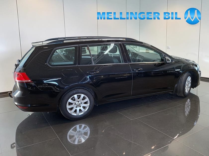 Bild 3 av Volkswagen Golf Sportscombi SC 1.6 TDI BM Style Eu6 110hk Drag App conn.