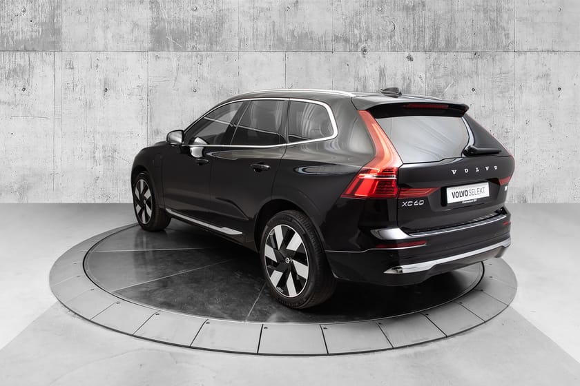 Bilde 5 av Volvo XC60 T8II Ultimate Bright Hengerfeste/360/H&K/El.stol