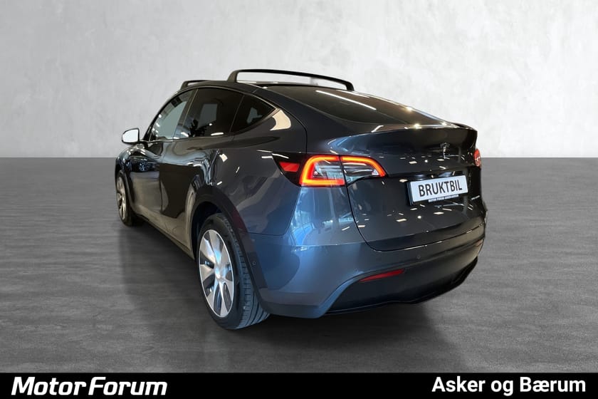 Bilde 5 av Tesla Model Y Long Range AWD PREMIUM RANGE/TAKSTATIV/VI TAR INNYTTE