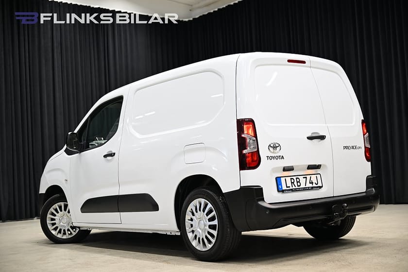 Bild 5 av Toyota ProAce City 130HK Automat|Dubbelgolv|Inredd|Drag|Värmare|Moms