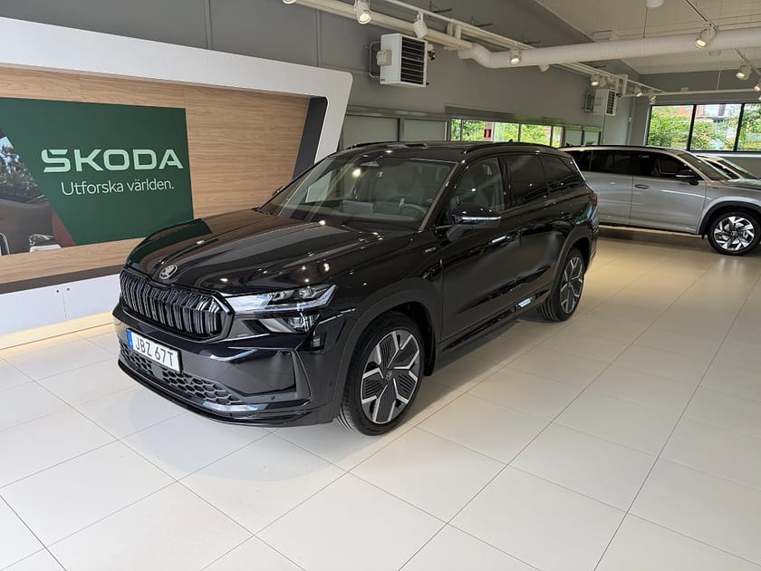Bild 1 av Škoda Kodiaq 7-Seater Skoda SportLine 1.5 TSI M-HEV 150 hk DSG – 7-sitsig SUV