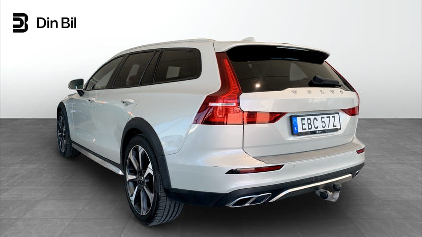 Bild 3 av Volvo V60 Cross Country D4 AWD 190 Drag/P-sensor