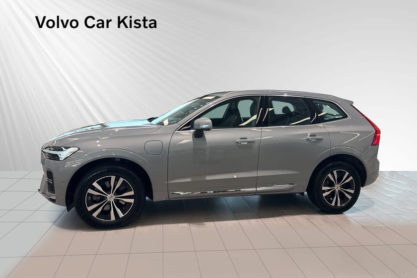 Bild 3 av Volvo XC60 Recharge T6 Core Edition Panorama 360Kamera