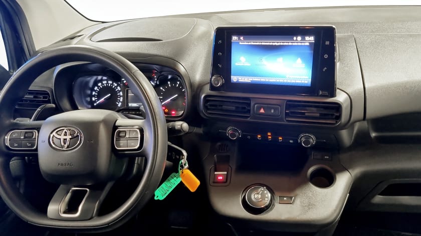 Bild 4 av Toyota ProAce City Skåp L1 1,2 Turbo 130hk Automat