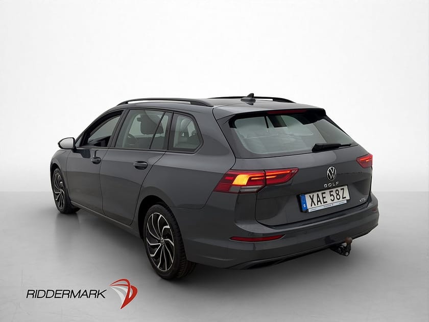Bild 5 av Volkswagen Golf Sportscombi SC 1.5 eTSI Kamera P-sensorer CarPlay