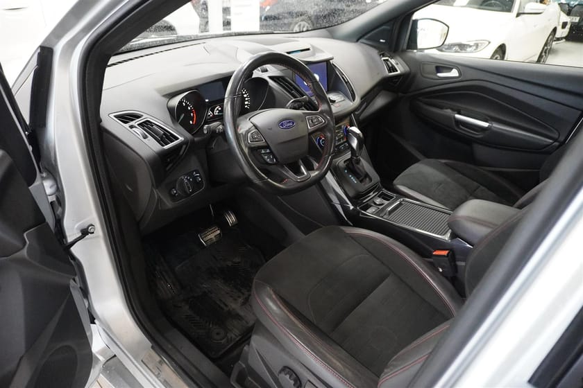 Bild 2 av Ford Kuga ST-Line 1.5 EcoBoost Flexifuel