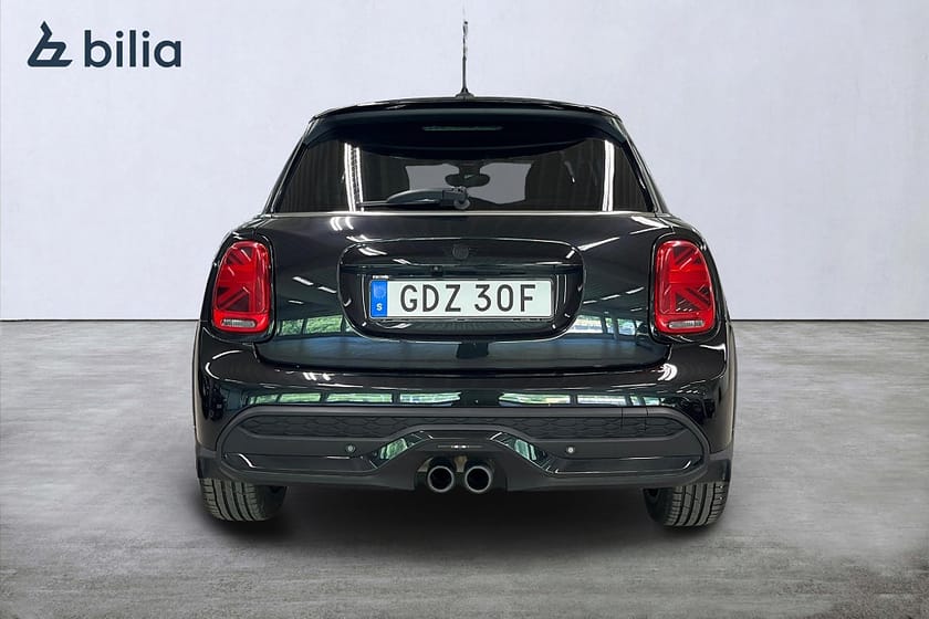 Bild 4 av MINI Cooper S 5-dörrars / Backkamera / Komfortöpp. / Laddplatta