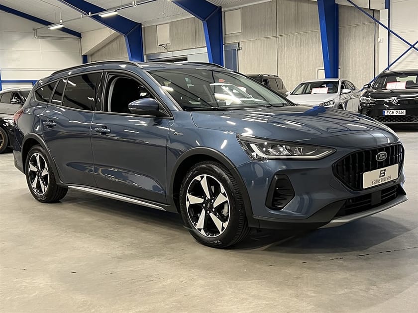 Bild 2 av Ford Focus Kombi 1.0 EcoBoost Hybrid 155 HK / Active /Business / Drag /