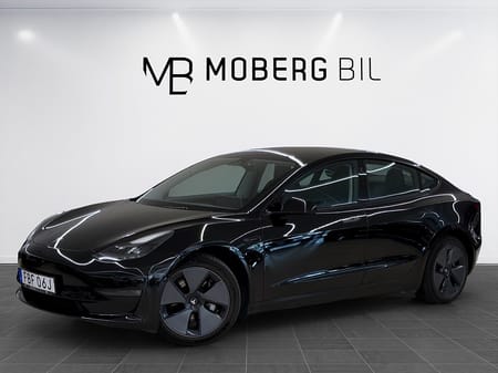 Tesla Model 3 Long Range AWD 498hk Pano Läder Navi B-Kamera