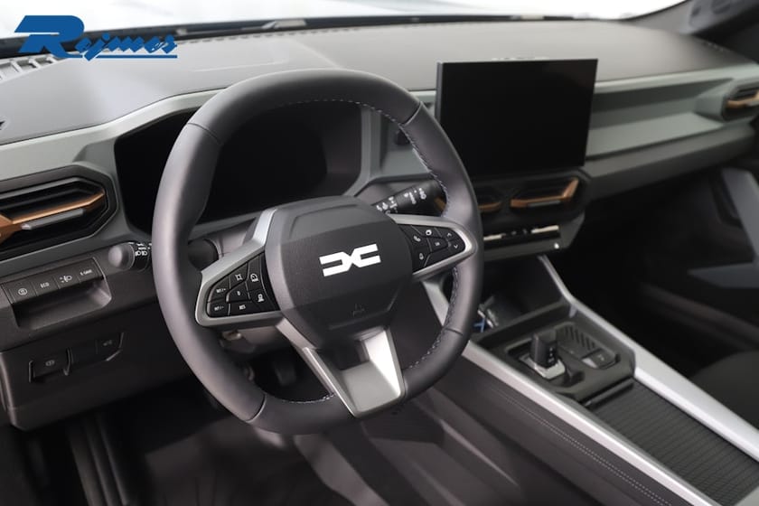 Bild 2 av Dacia Bigster Hybrid 155 extreme