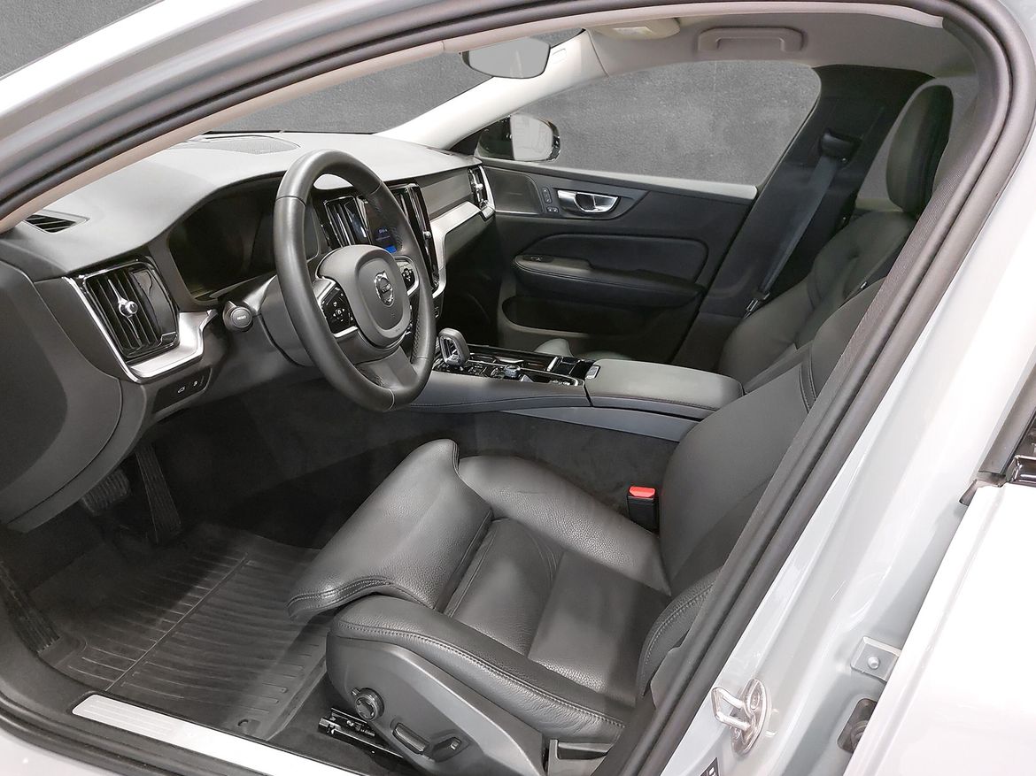 Volvo V60 2025 - miniatyr 5