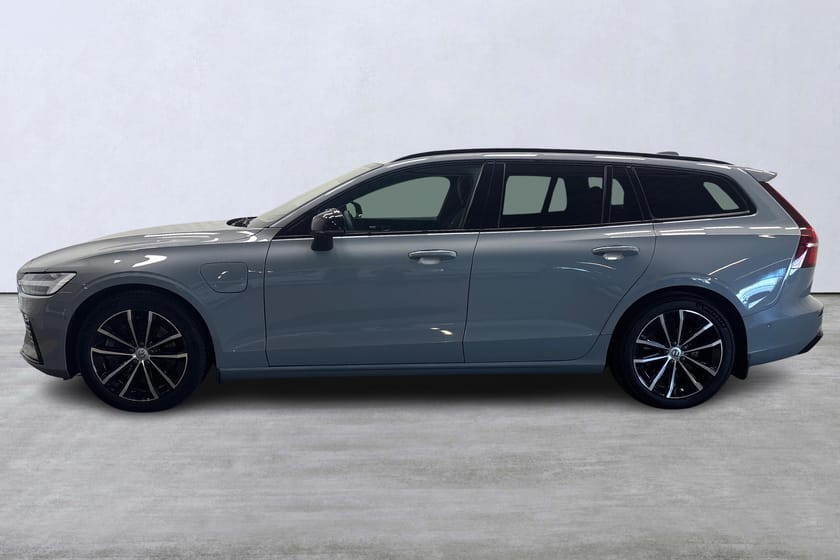 Bild 2 av Volvo V60 T6 Plus Dark Nordic Edition