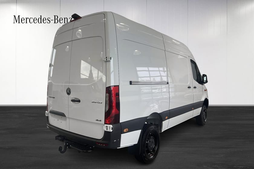 Bild 4 av Mercedes-Benz Sprinter 319 CDI 4x4 Panel Van SKÅP A2 PRO | | LAGER