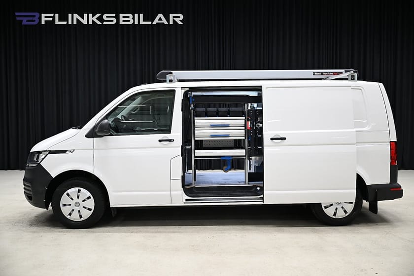 Bild 1 av Volkswagen Transporter DSG 150HK L2|Servicebil|Inredd|Dubbeldörr|Leasbar|SeUtr