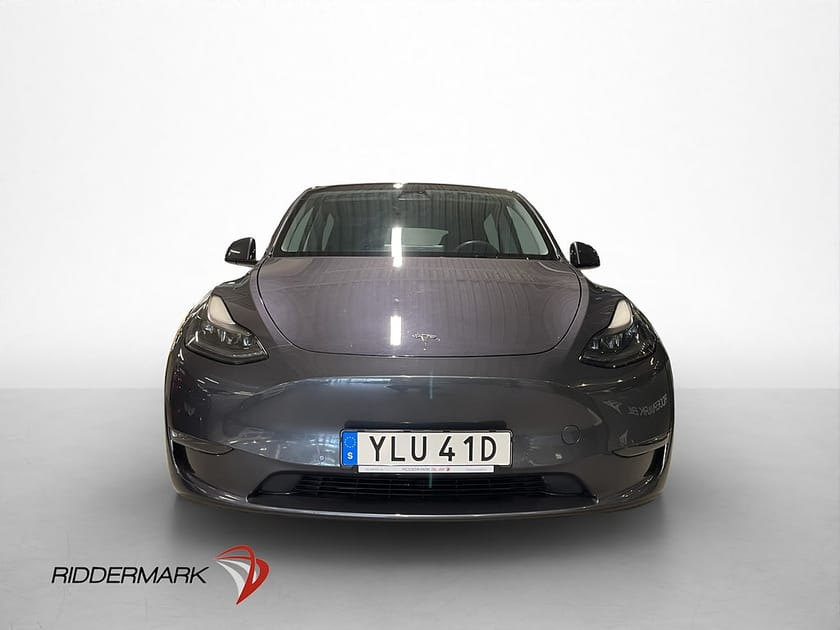 Bild 3 av Tesla Model Y Long Range AWD Autopilot Pano Navi Svensksåld