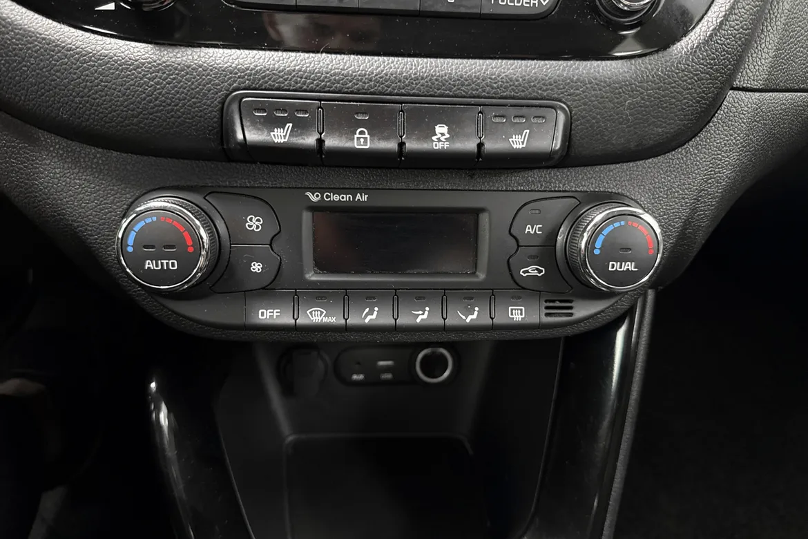 picture of a car