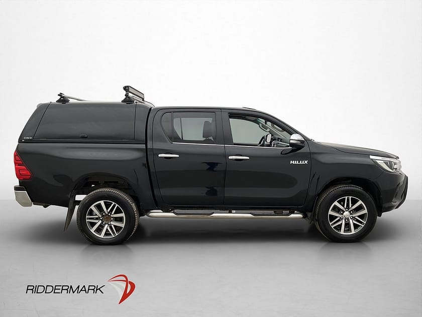 Bild 2 av Toyota Hilux Dubbelhytt Premium 2.4 AWD M/K-Värm Drag Skinn Kåpa MOMS