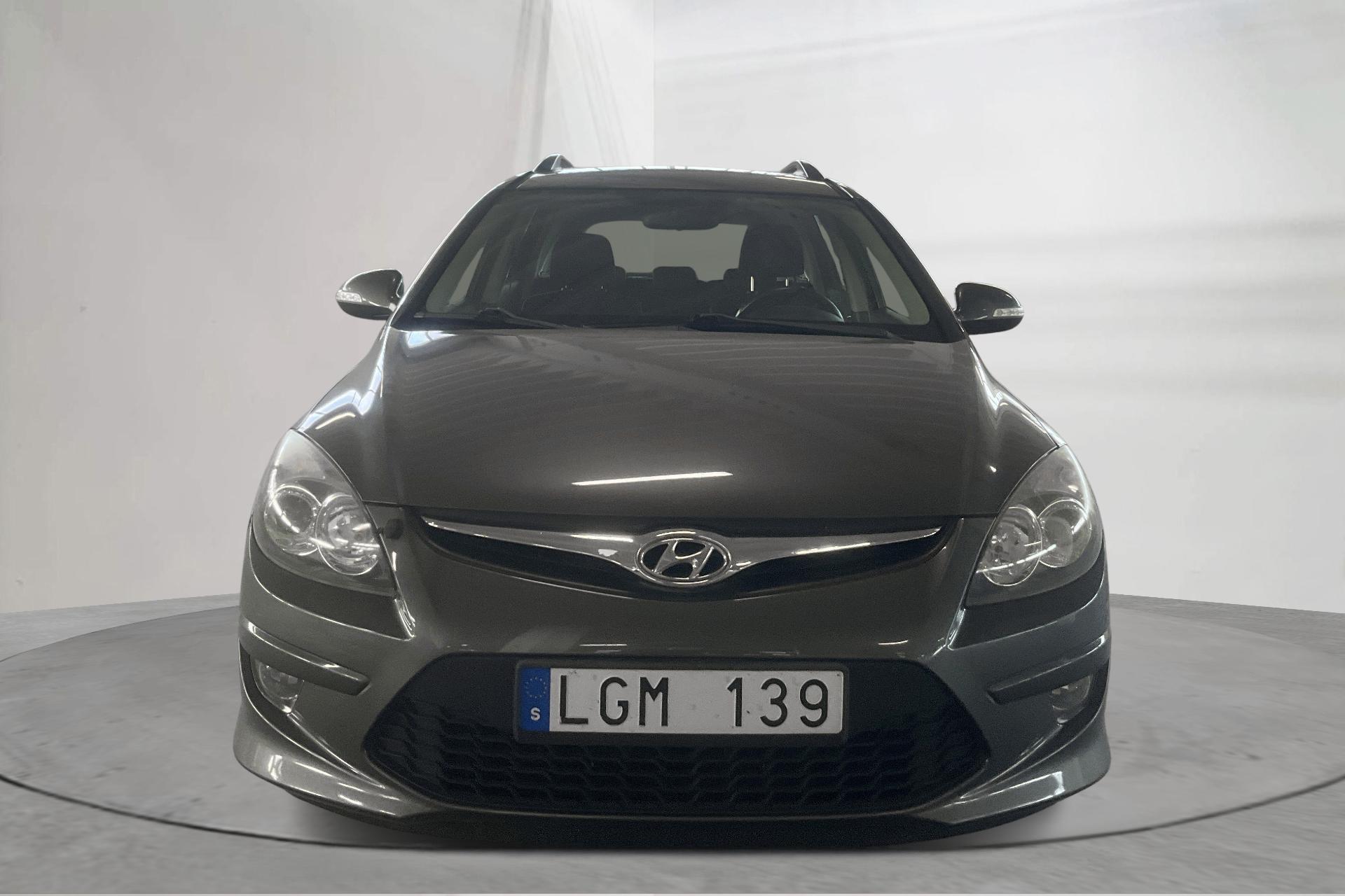 Hyundai i30 1.6 CRDi 2011, bild 5/10