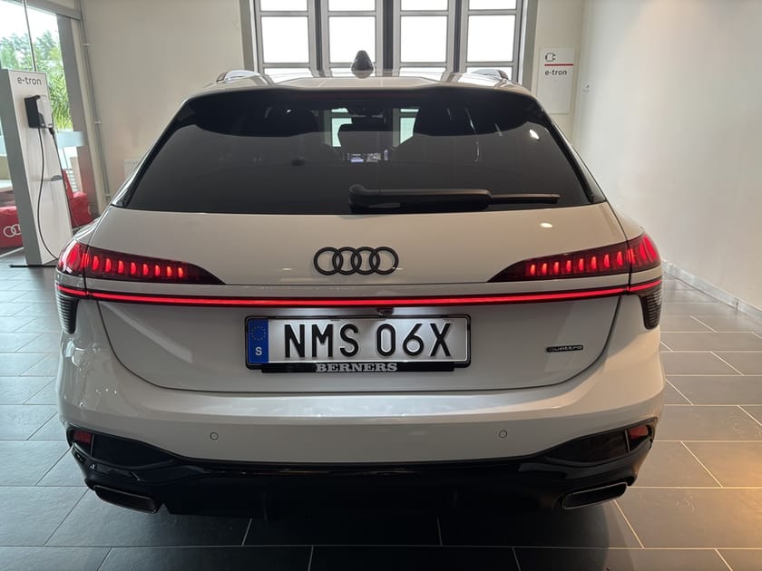 Bild 4 av Audi A6 Avant e-hybrid quattro 299HK  S-LINE SVART OPTIK