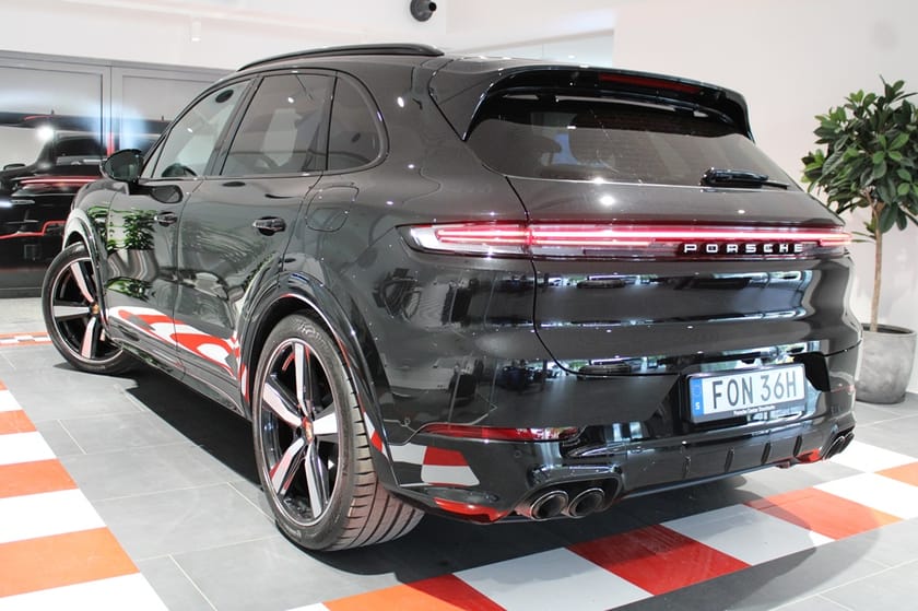 Bild 3 av Porsche Cayenne S E-Hybrid 