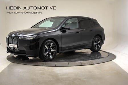 BMW iX xDrive40 Fully Charged