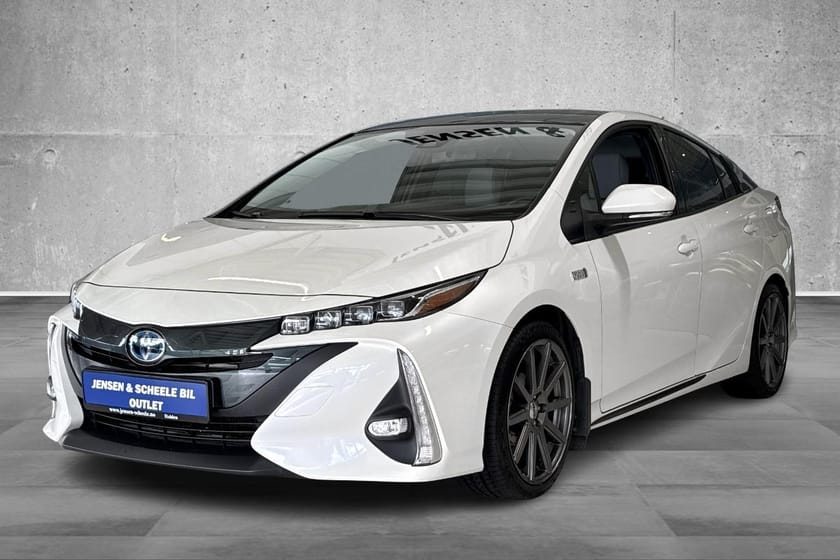 Bilde 4 av Toyota Prius Plug-in Hybrid R-Kamera, Navigasjon, DAB, Cruisekontroll,