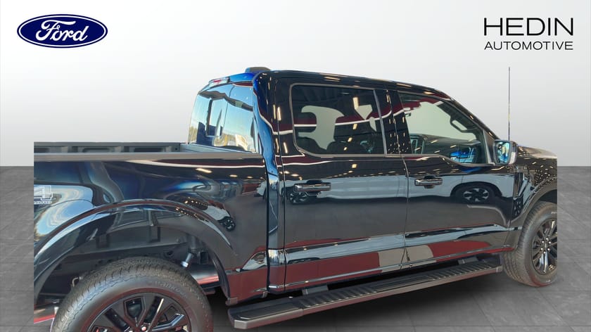 Bild 2 av Ford F-150 SuperCrew BLACK EDITION 5.0L V8 406HP