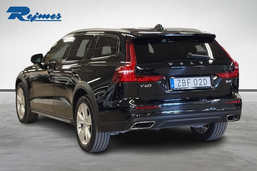 Bild 2 av Volvo V60 Cross Country B4 AWD Diesel Adv SE