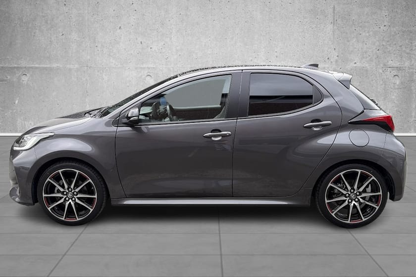 Bilde 5 av Toyota Yaris Hybrid 1.5 GR SPORT, FLOTT BIL