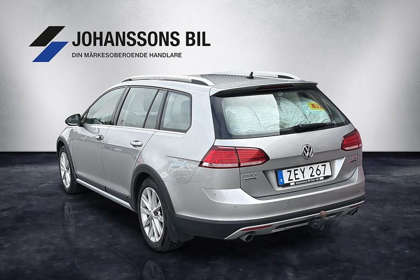 Bild 3 av Volkswagen Golf Alltrack 1.8 TSI 4Motion Värmare Kamera Drag SoV-däck