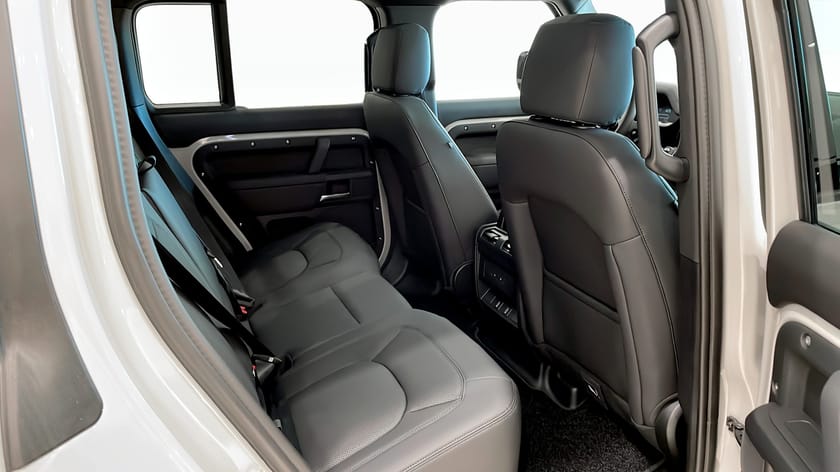 Bild 5 av Land Rover Defender P300e PHEV 110 X-Dynamic SE