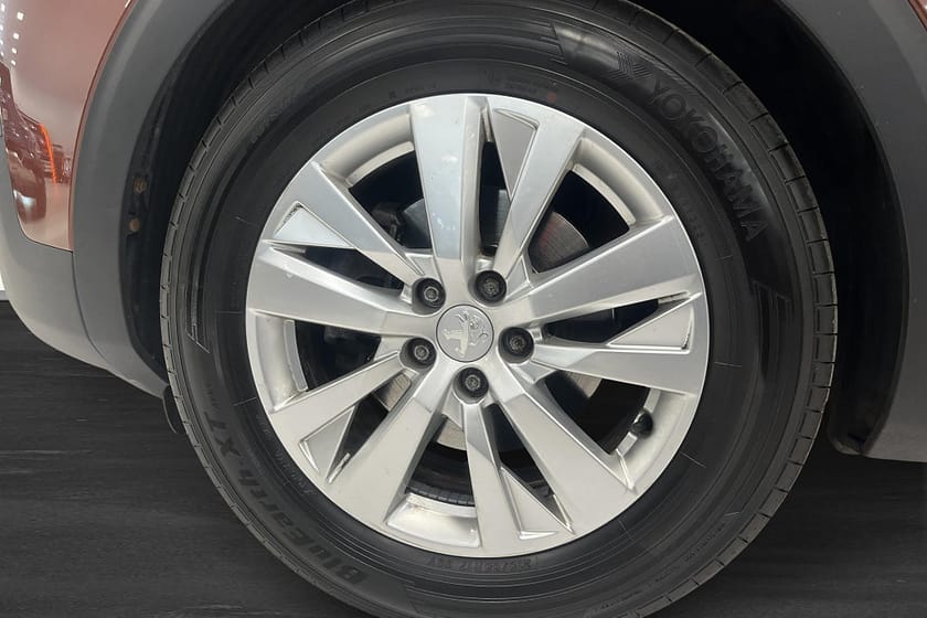 Bild 5 av Peugeot 3008 1.2 PureTech 130 AUT Active Euro 6