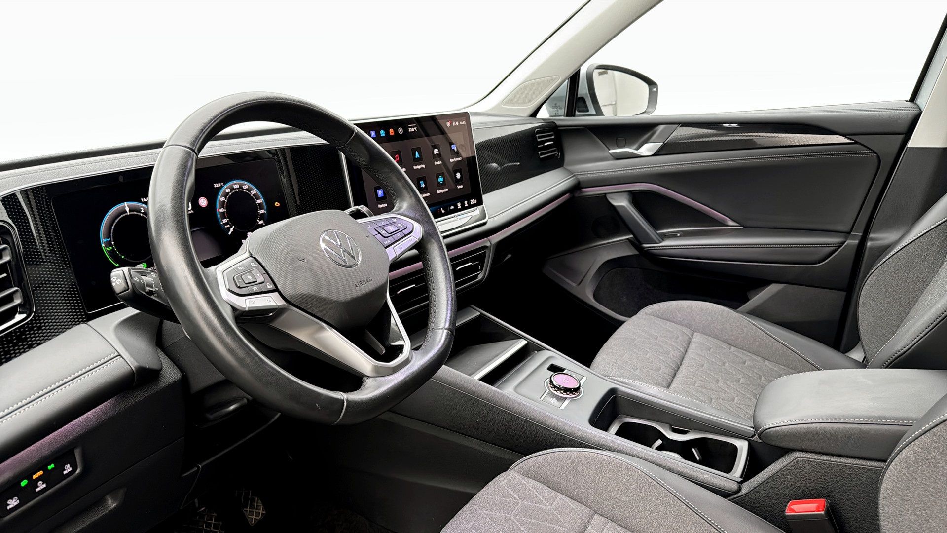 Volkswagen Tiguan eHybrid 2025, bild 7/10
