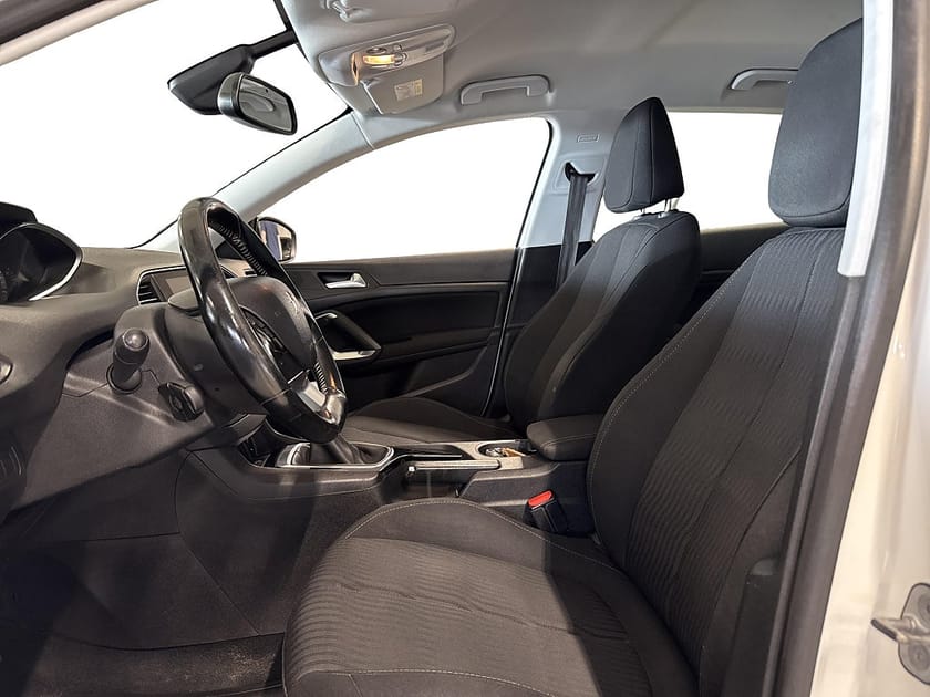 Bild 2 av Peugeot 308 1.6 BlueHDi 120 8v Active Euro 6
