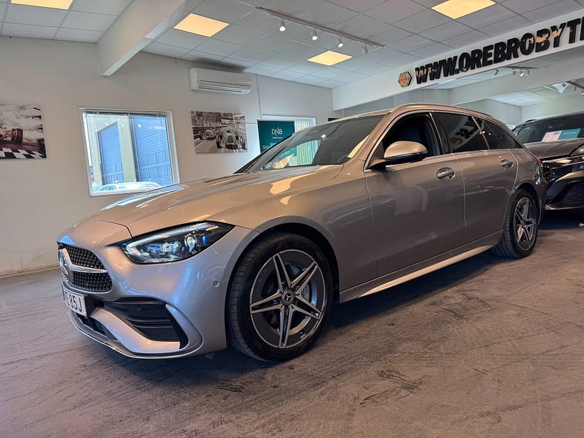 Bild 2 av Mercedes-Benz C 300 T de 4MATIC AMG Line Drag Gps Värmare SE SPEC