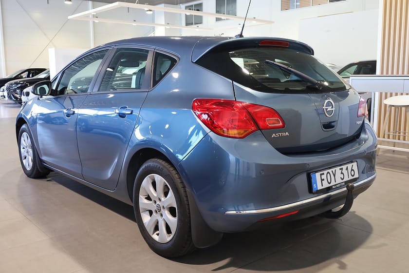 Bild 3 av Opel Astra 1.4 Turbo ecoFLEX Enjoy Drag Blåtand Rattvärme