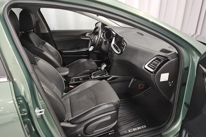 Bild 5 av Kia Ceed Sportswagon Plug-in Hybrid SW DCT 140HK Aut Drag