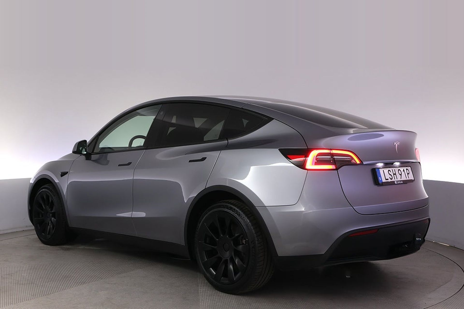 Tesla Model Y 2023, bild 4/10