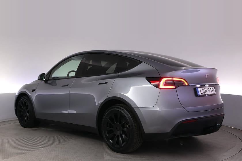 Bild 4 av Tesla Model Y Long Range AWD