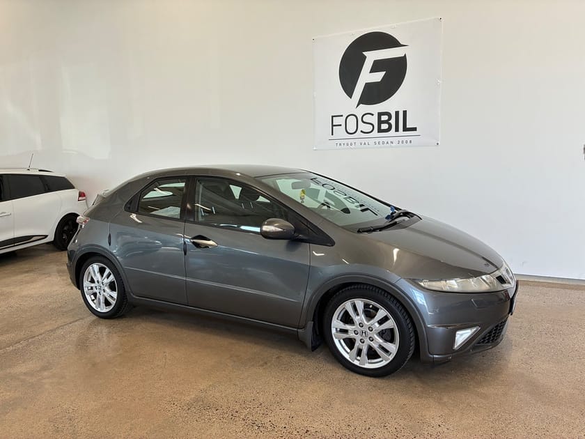 Bild 1 av Honda Civic 1.8 i-VTEC Sport M-värmare SoV