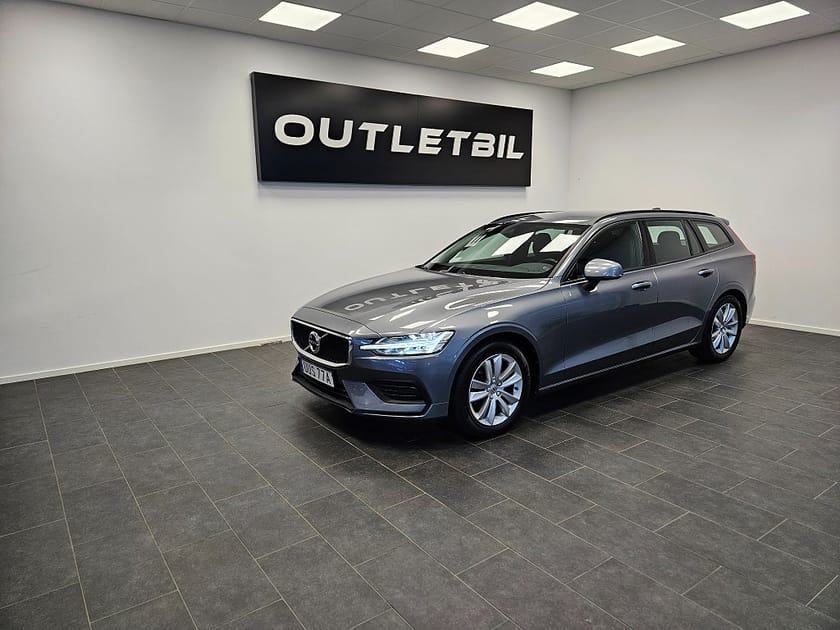 Bild 1 av Volvo V60 D4 190hk Momentum Värmare Backkamera Navi Drag VOC