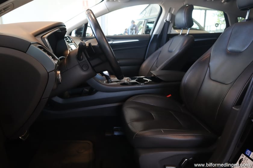 Bild 4 av Ford Mondeo 2.0 TDCI 180hk Aut Navi Skinn Panorama