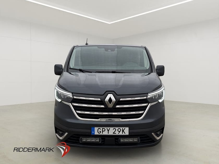 Bild 5 av Renault Trafic Skåpbil Dubbelhytt L2 Värm Drag B-Kamera CARPLAY Moms