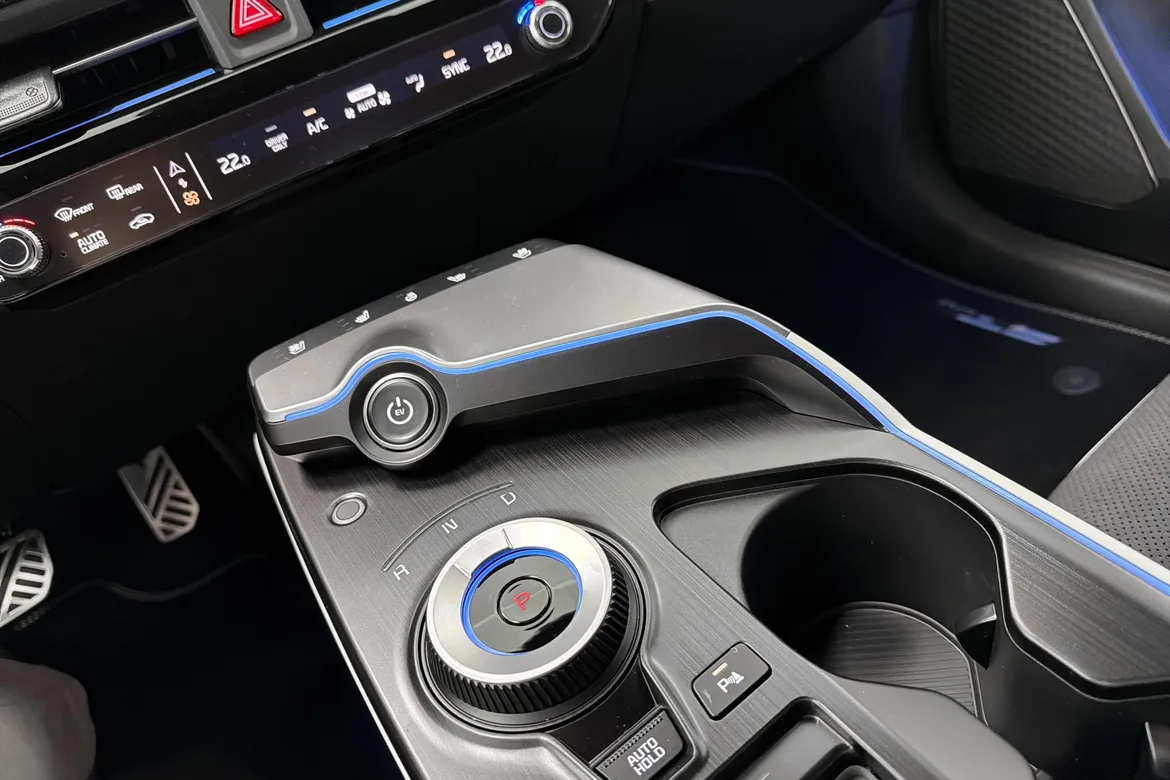 picture of a car